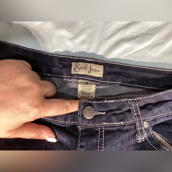 Earl Jean Rhinestone Straight Leg Mid Rise Dark Wash Jeans Size 12 - Picture 3 of 10